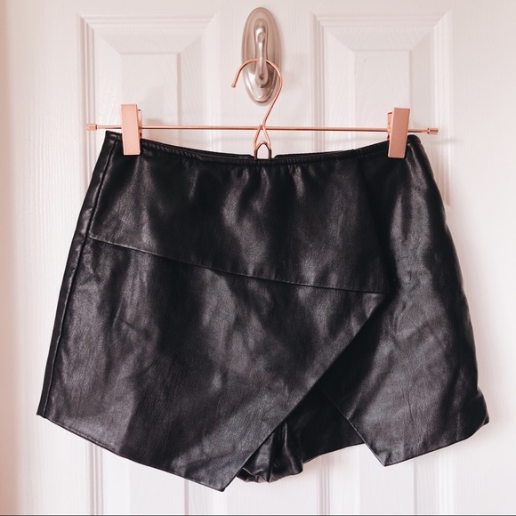 Topshop Pants - TOPSHOP | black faux leather Moto shorts